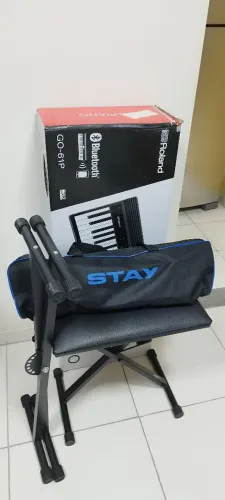 Piano Roland GO-61P