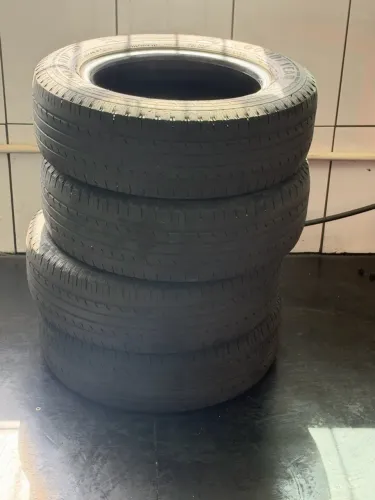 Pneu 205/65R16