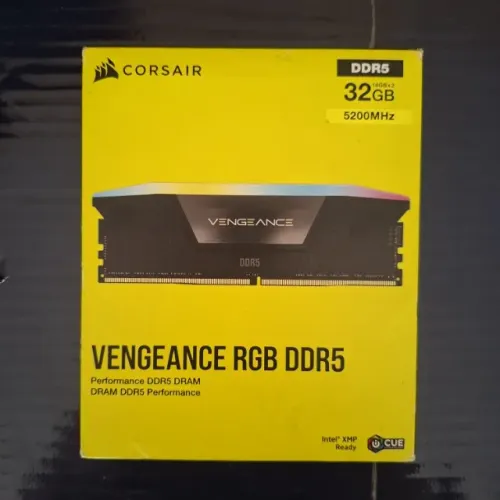Memória Corsair Vengeance RGB 32GB (2x16GB) DDR5 5200MHz CL40 Preto - Lacrada com NF
