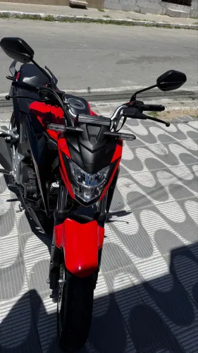 Honda Twister CB 300F | 7.300 km | Impecável 