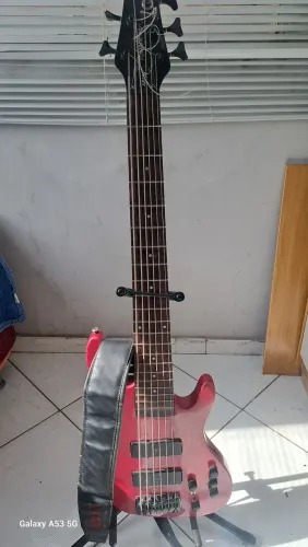 Contrabaixo Washburn XB126