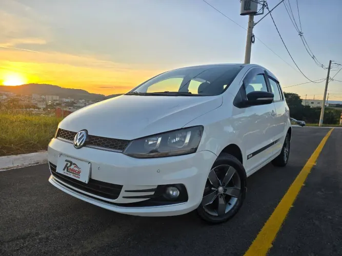 Volkswagen Fox RUN 1.6 Flex 8V 5P 2017
