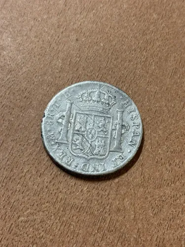 Moeda 8 reales