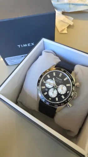 Relógio Timex Waterbury Diver Chronograph