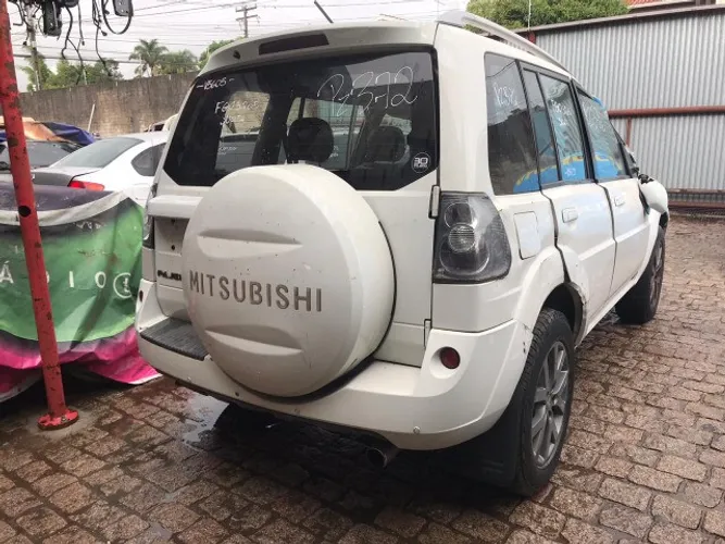 Sucata Pajero, para retirada de peças