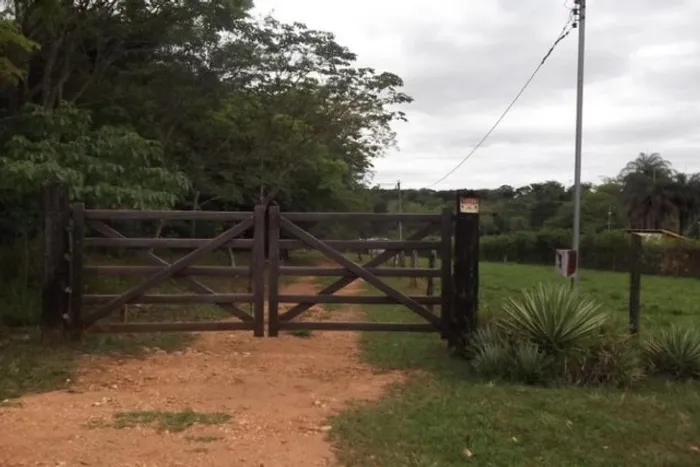 Linda fazendinha de 20.000 m² as margens do Rio, Jaboticatubas(Temos varias opções).