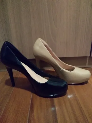 Scarpin meia-pata Pink Connection (bege ou preto)