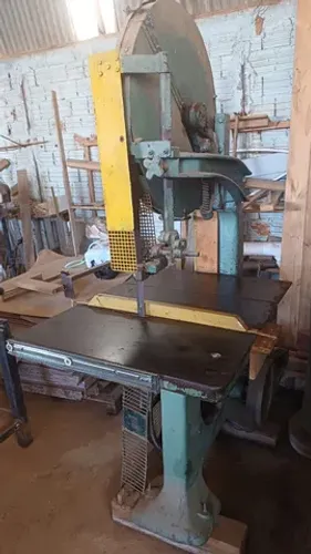 Serra fita industrial