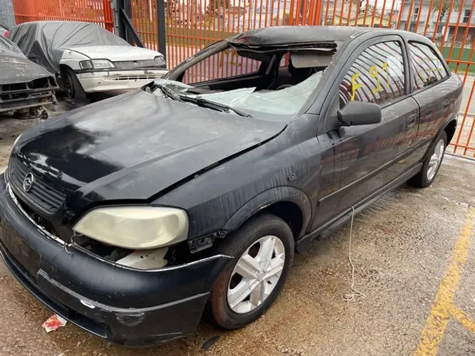 Sucata Gm Astra 1.8 2000 ( Peças )