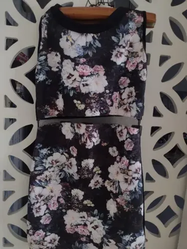 Vestido, estampado, tamanho M, usado