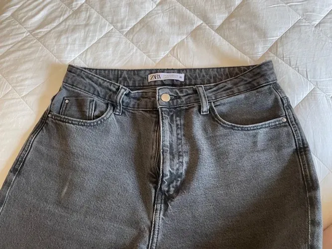 Calça jeans preta
