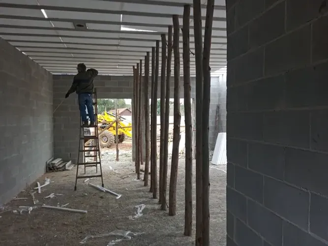 Terreno 200m2 em Condomínio Próx Sta Cândida Ribeira 