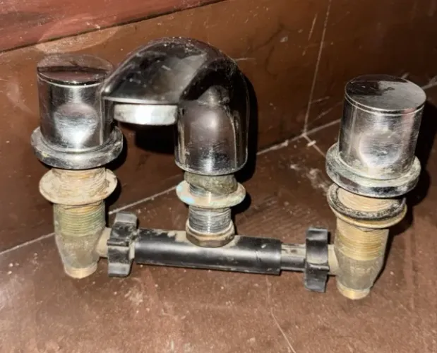 Misturador Para Lavatorio De Mesa Bica Baixa Aspen Deca