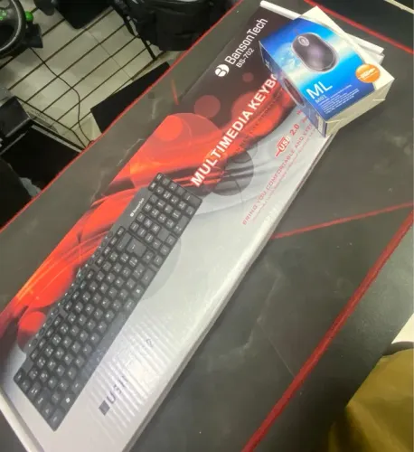 Kit teclado e mouse básico