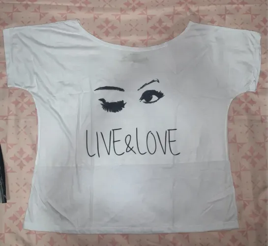 Camiseta Live & Love - Branca - Tamanho G