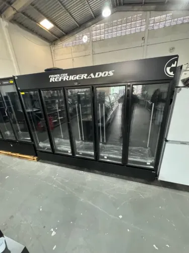 Geladeira comercial 5 portas para frios e laticinios Nova com garantia 