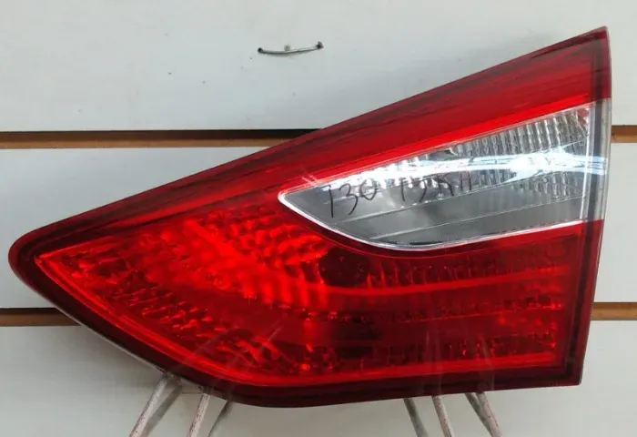 LANTERNA HYUNDAI I30 2015 RH