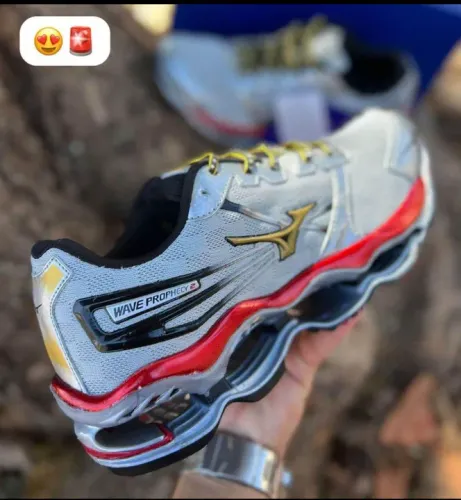 ((Aproveita)) tênis Mizuno pro 2 o brabo ?