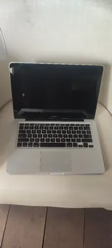 MacBook Pro 2011 I7 pra arrumar ou retirada de peças