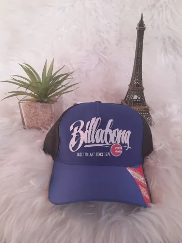 BONÉ BILLABONG AZUL METADE REDINHA