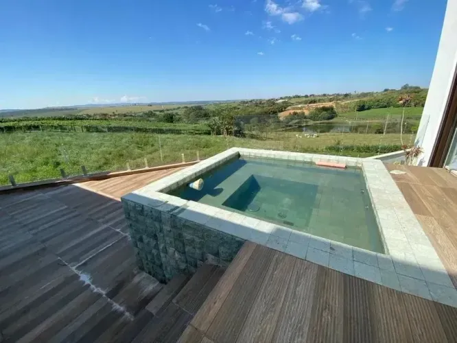 Casa moderna com piscina para venda em condomínio fechado Chácaras São Rafael, em Campinas