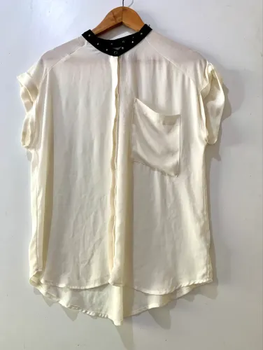 Blusa Feminina Off White/Marfim Forever 21 Tamanho G 