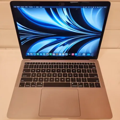 macbook air 2018 i5