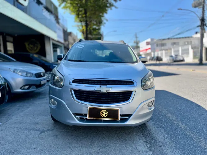 Vendo Spin 1.8 LTZ, 2016 - Pequena Entrada + 753,52 Fixas