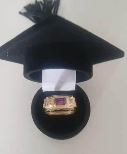 Anel de formatura história masculino 18k