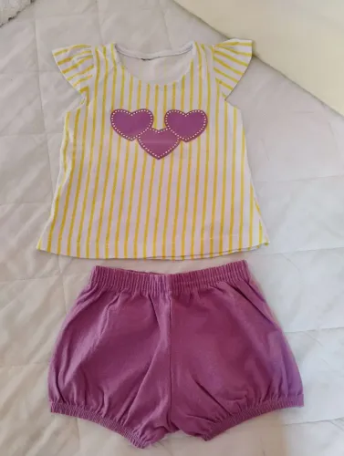 Conjunto infantil GG Blusa Listrada + Short 