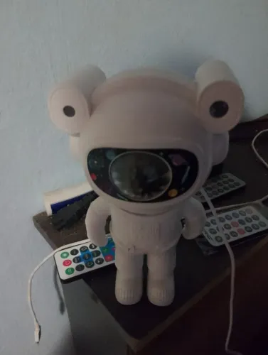 Projetor Astronauta Galáxia - Luminária Infantil