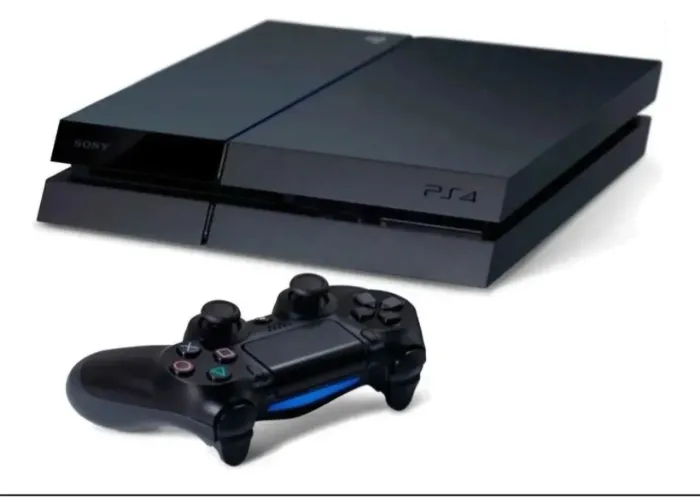 PlayStation 4 - Console Seminovos
