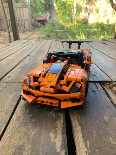 Lego Technic Chevrolet Corvette C7 ZR1 | 42093 579pcs.