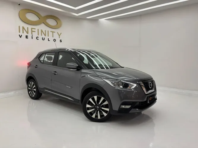 Kicks 2021 SV 1.6 Automático / Bancos em Couro / Rodas de Liga Leve 