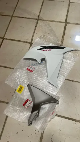 vendo aba e complemento do tanque da XRE 2016