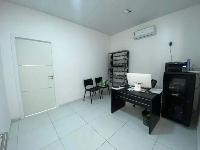 Galpão para alugar, 240 m² por R$ 7.500,00/mês - Parque Manibura - Fortaleza/CE