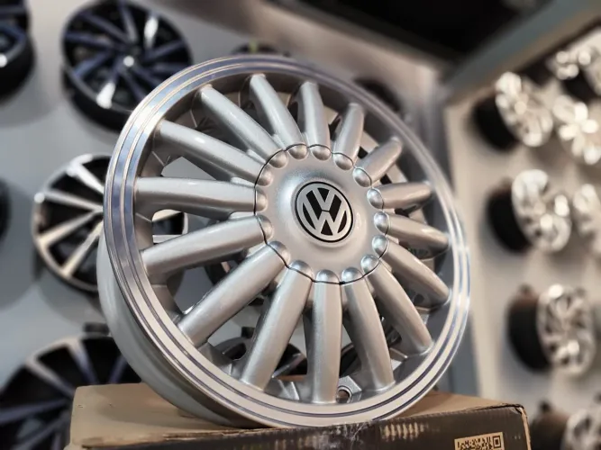 Rodas Vw aro 15" Bananinhas- Aceito Cartão 