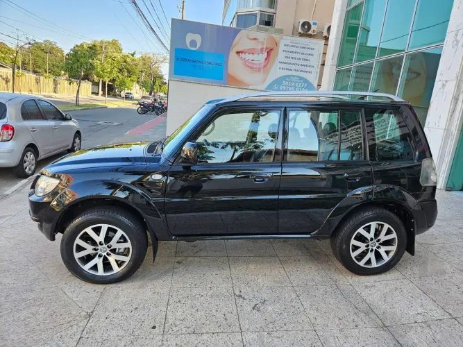 Mitsubishi Pajero TR4 2.0/ 2.0 Flex 16V 4X4 Aut. 2012