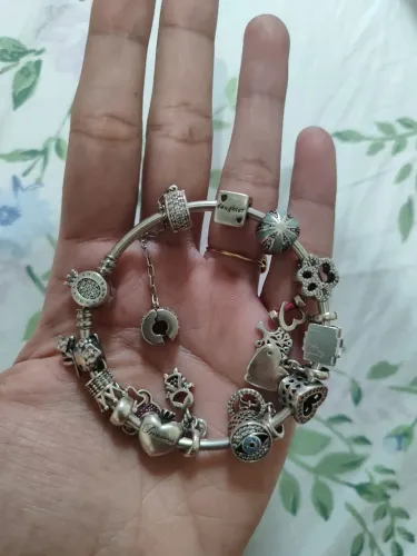 Pulseira Pandora Prata 925  com berloques todos Prata 925