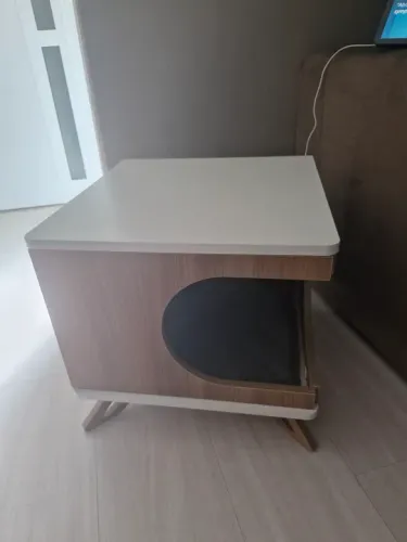 Mesa de Centro Moderna com Design Inovador