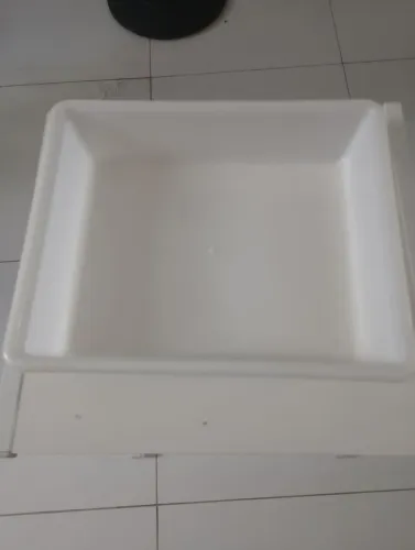 Forma de Plástico Branca