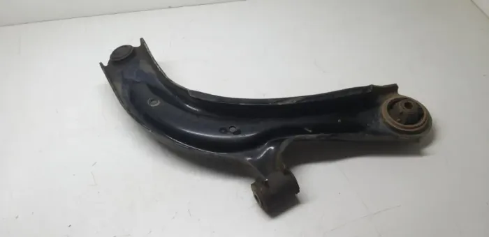 Bandeja Suspensão Dianteiro Esquerdo Nissan Sentra 2014 A 2021 