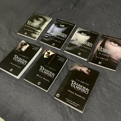 vendo livros diários do vampiro