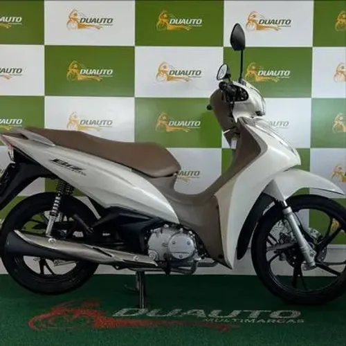 Honda Biz 125 Flex 2024 sem detalhes 2.400km rodados
