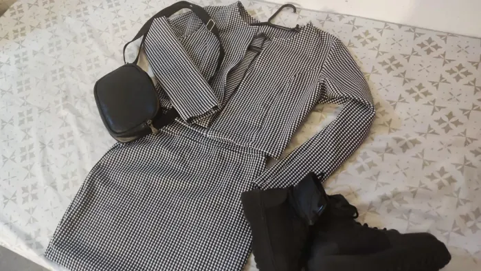 Conjunto xadrez (saia+blazer)