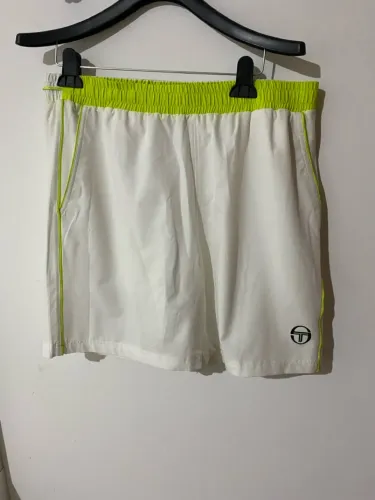 short sergio tacchini