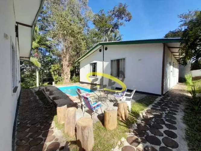 Casa para alugar, 28 m² por R$ 2.500,00/mês - Parque Rizzo - Cotia/SP