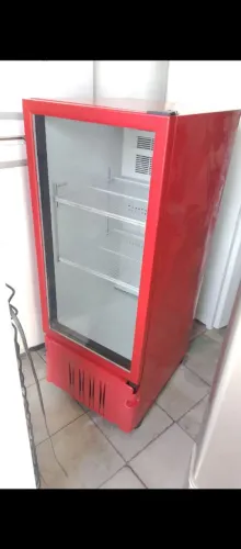 Vendo freezer expositor com garantia 