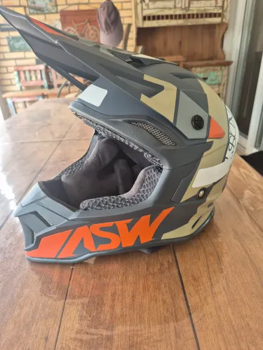 Capacete asw fusion 2.0 novo