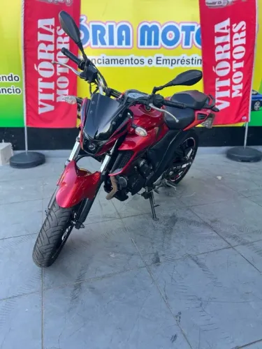 YAMAHA FZ-25 250 Cc